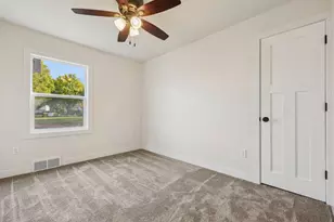 1215 Utah St, Watertown, WI 53094 - Photo 9