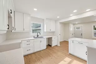 1215 Utah St, Watertown, WI 53094 - Photo 5