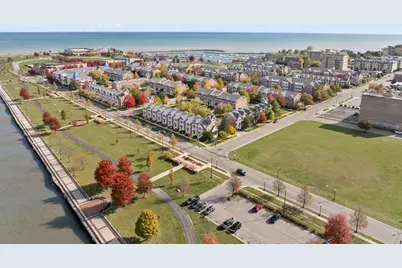 411  54th St, Kenosha, WI 53140 - Photo 5