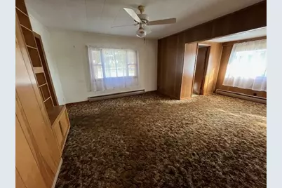 2152  Roosevelt Ave, Two Rivers, WI 54241 - Photo 5