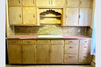 2152  Roosevelt Ave, Two Rivers, WI 54241 - Photo 9