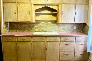 2152 Roosevelt Ave, Two Rivers, WI 54241 - Photo 9