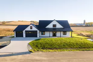 W4051 Twin Creeks Rd, Barre, WI 54601 - Photo 3