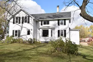 W2951 Monroe Rd, Lebanon, WI 53066 - Photo 5