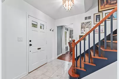 2902 N 68th St, Milwaukee, WI 53210 - Photo 3