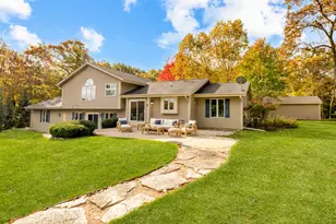 34352 Valley Rd, Delafield, WI 53066 - Photo 27