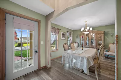 9740 W Darnel Ave, Milwaukee, WI 53224 - Photo 15