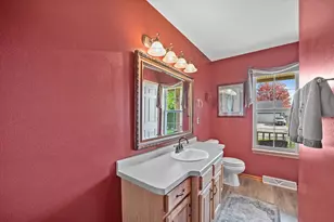 9740 W Darnel Ave, Milwaukee, WI 53224 - Photo 33