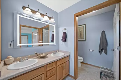 9740 W Darnel Ave, Milwaukee, WI 53224 - Photo 41