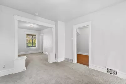 1222 N 26th St #1224, Milwaukee, WI 53205 - Photo 9