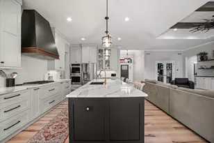 131 Legend Way, Wales, WI 53183 - Photo 9