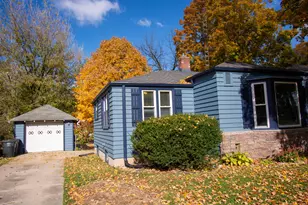 717 E Walworth Ave, Delavan, WI 53115 - Photo 3