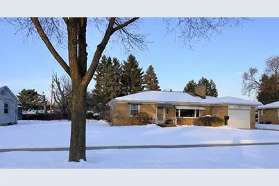 934  Illinois St, Racine, WI 53405 - Photo 1