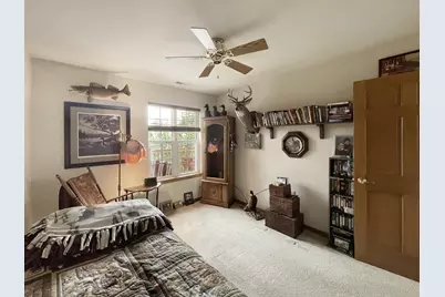 1040  Covington Dr #1040, Sheboygan Falls, WI 53085 - Photo 15