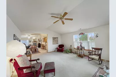 1040  Covington Dr #1040, Sheboygan Falls, WI 53085 - Photo 11