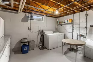 2383 S 18th St, Manitowoc, WI 54220 - Photo 33