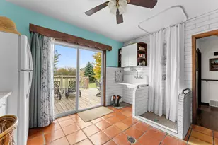 2383 S 18th St, Manitowoc, WI 54220 - Photo 17