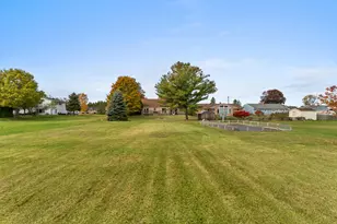 2383 S 18th St, Manitowoc, WI 54220 - Photo 43