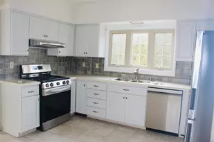 317 Euclid Ave, Sheboygan, WI 53083 - Photo 5