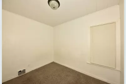 4027 W Vliet St #4029, Milwaukee, WI 53208 - Photo 13