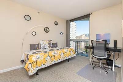 1660 N Prospect Ave #702, Milwaukee, WI 53202 - Photo 15