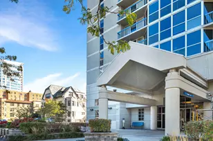 1660 N Prospect Ave, Milwaukee, WI 53202 - Photo 1