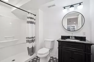 150 Riverside Dr, Racine, WI 53185 - Photo 33