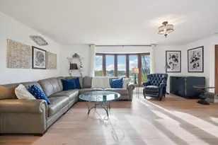 150 Riverside Dr, Racine, WI 53185 - Photo 7