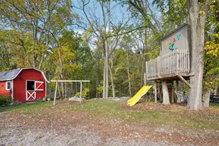 150 Riverside Dr, Racine, WI 53185 - Photo 39