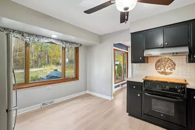 150  Riverside Dr, Racine, WI 53185 - Photo 17