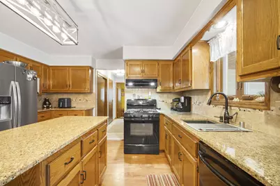 W225S6835  Guthrie Rd, Big Bend, WI 53103 - Photo 7