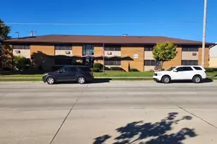 4641 S Howell Ave, Milwaukee, WI 53207 - Photo 15