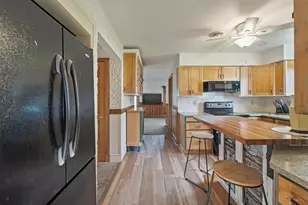 8508 Fox River Rd, Racine, WI 53185 - Photo 15
