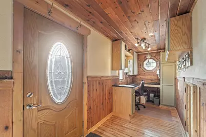 8508  Fox River Rd, Racine, WI 53185 - Photo 3