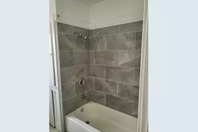 2902 N 44th St #2904, Milwaukee, WI 53210 - Photo 5