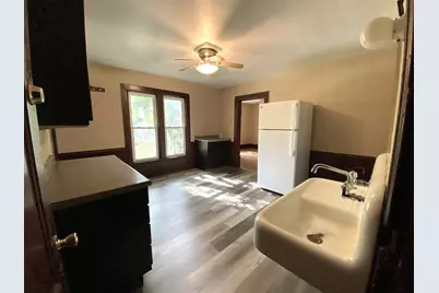 1623  Charles St, Racine, WI 53404 - Photo 11