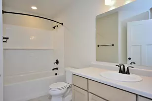 1187 Arrowood Circle, Oconomowoc, WI 53066 - Photo 19