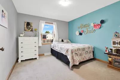 1301  Goldcrest Ct, West Bend, WI 53095 - Photo 13