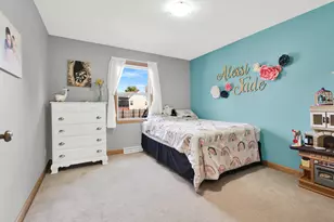 1301 Goldcrest Ct, West Bend, WI 53095 - Photo 13