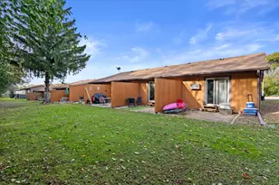 643 Meadow Ln, Burlington, WI 53105 - Photo 15