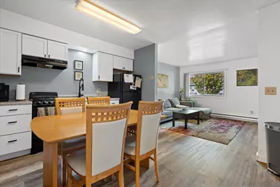 643  Meadow Ln, Burlington, WI 53105 - Photo 9