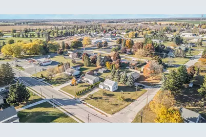 143 E Church St, Mishicot, WI 54228 - Photo 19