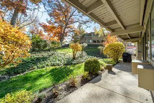 601 Knollwood Cir, Fontana, WI 53125 - Photo 19