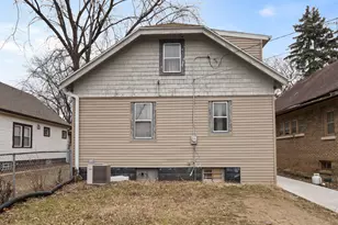 5549 N 33rd St, Milwaukee, WI 53209 - Photo 41