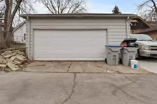 5549 N 33rd St, Milwaukee, WI 53209 - Photo 43