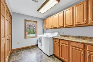 5812 N River Bay Rd, Racine, WI 53185 - Photo 25