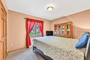 5812 N River Bay Rd, Racine, WI 53185 - Photo 15