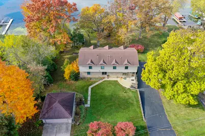 5812 N River Bay Rd, Racine, WI 53185 - Photo 3