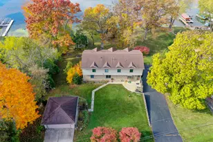 5812 N River Bay Rd, Racine, WI 53185 - Photo 3