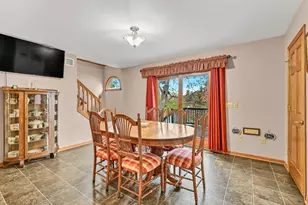 5812 N River Bay Rd, Racine, WI 53185 - Photo 7